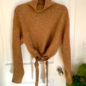 Wilfred Lorin Sweater